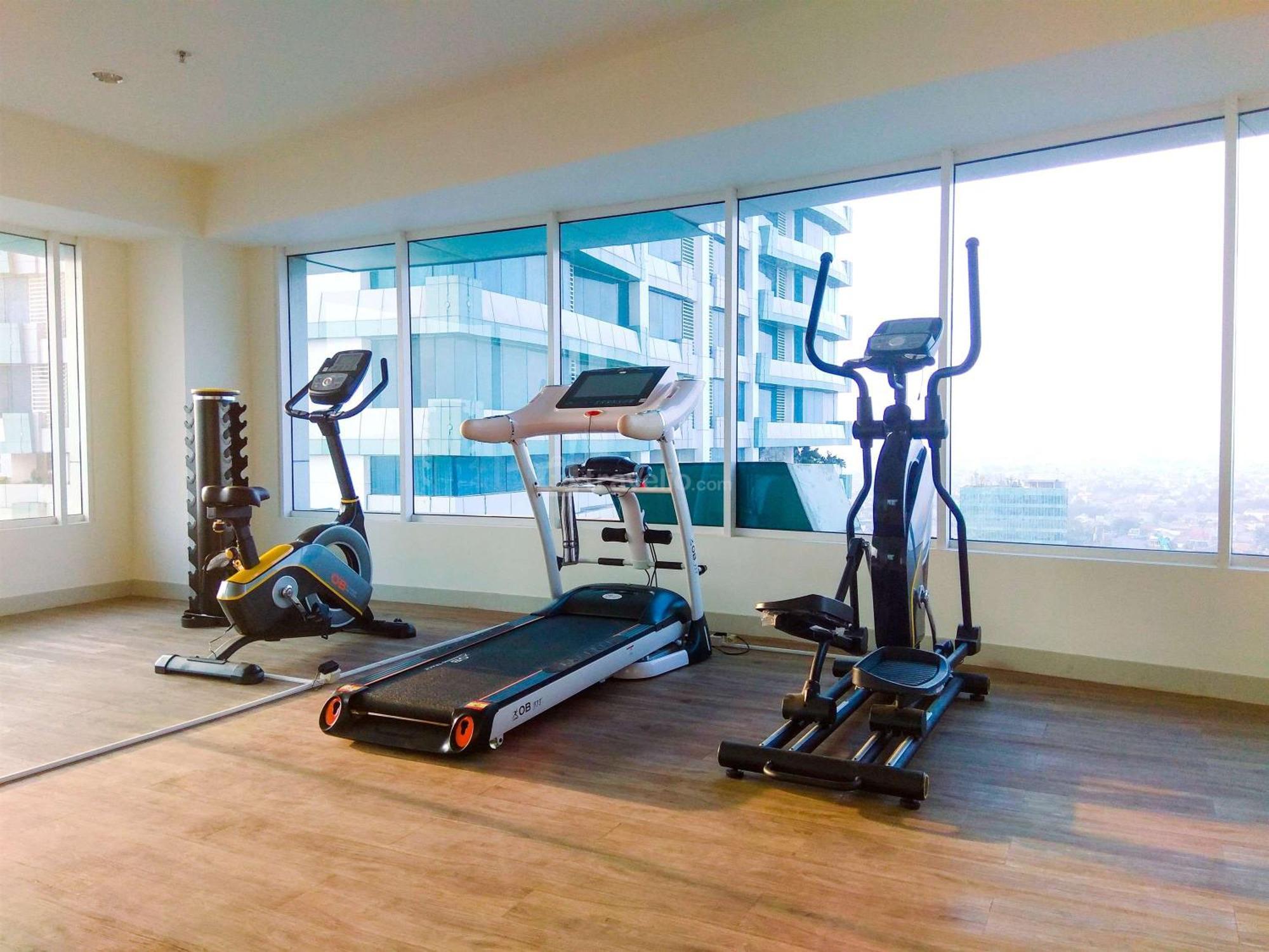 Minimalist 1br Without Living Grand Kamala Lagoon By Travelio * Bekasi